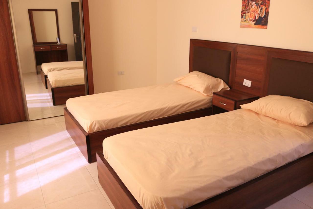 Badan Suites Safut Exterior foto